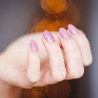 Sky Nail & Spa Logo