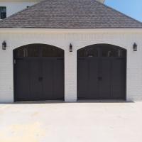 Currey Garage Door and Electric Gates Logo
