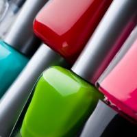 CMT Nail & Spa Logo