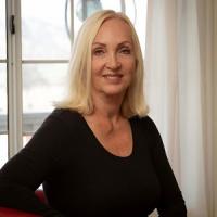 Hertha Wolff-Arend Logo