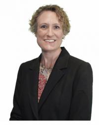 SUSAN PETERSEN LUCAS Logo