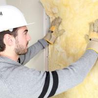B & B Sprayfoam Insulation Logo