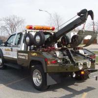 Ben's 24 Hour Towing Logo