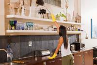 A Custom Cleaning Services Inc Logo