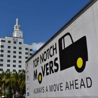 Top Notch Movers Boca Raton Logo