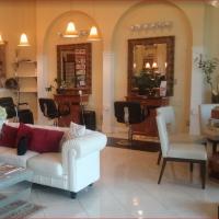 Icon Luxury Day Spa Logo