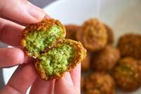 Falafel Gourmet Logo