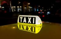La Familia Taxi Inc logo