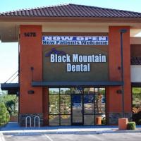 Black Mountain Dental Logo