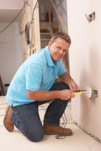 BAUS ELECTRIC LLC Logo