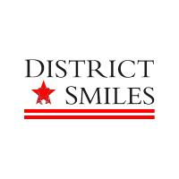 District Smiles Logo